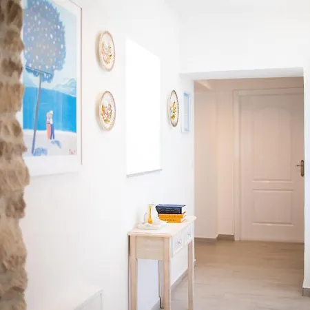 Pietra- Modern Rustic Poolside Oasis *