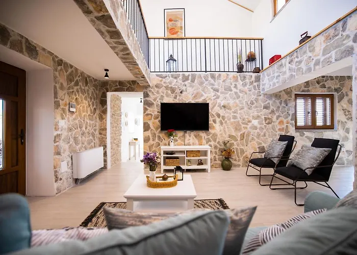 Pietra- Modern Rustic Poolside Oasis * Benkovac