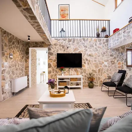 Pietra- Modern Rustic Poolside Oasis * Benkovac