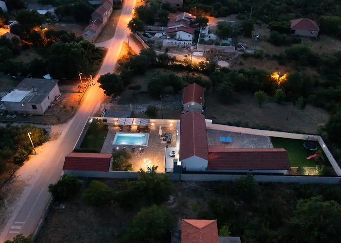 Pietra- Modern Rustic Poolside Oasis * Benkovac